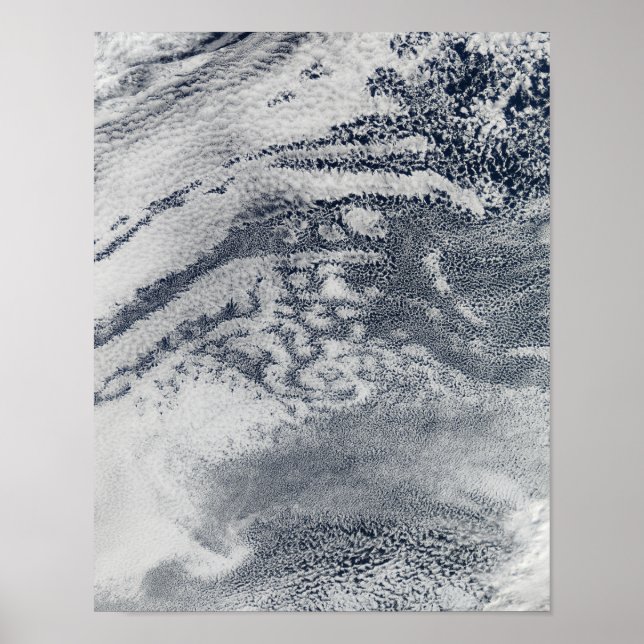 Poster Un réseau de nuages sur l'océan Pacifique (Devant)
