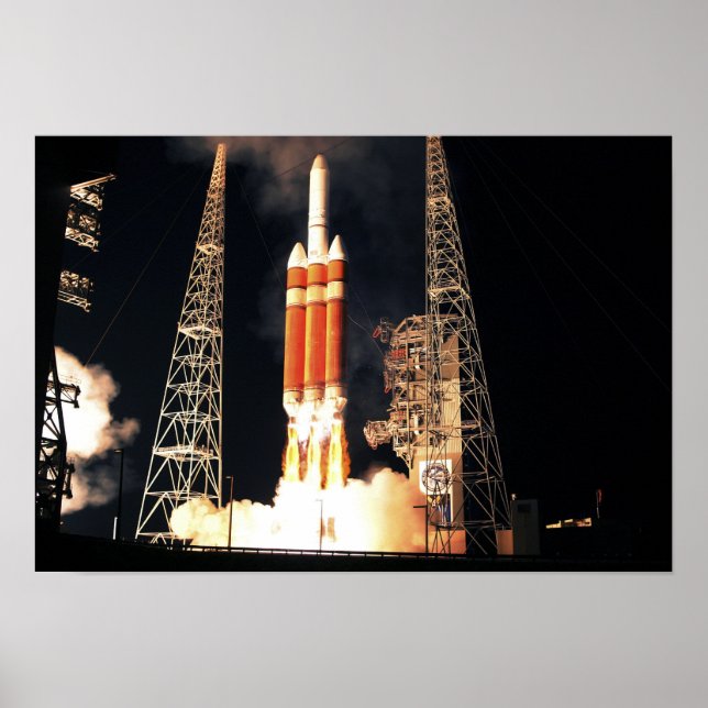Poster Une fusée Delta IV Lourde se lève (Devant)