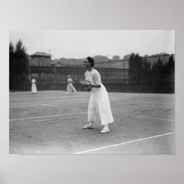Poster Une joueuse de tennis se prépare Photographie (Devant)