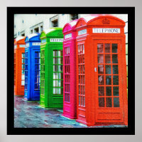 Une rangée de boîtes de téléphone aux couleurs viv