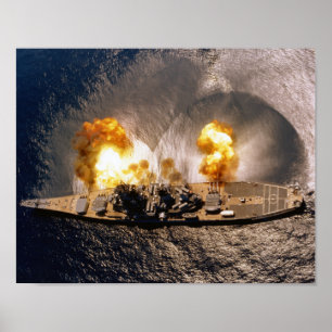 Poster USS Iowa - Lancement d'un tir à bord d'un navire d