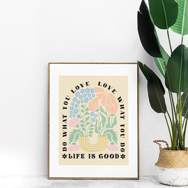 Poster vintage Arc Floral Inspiration (Vintage Arch Floral Inspirational Quote Poster in a golden frame next to a large green plant.)
