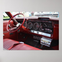 Voiture ancienne avec 8 pistes