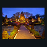 Poster voll (24"x18") Cafe Lotus Temple Ubud Bali<br><div class="desc">Pura Taman Kemuda Saraswati Temple befindet sich hinter dem Cafe Lotus Restaurant in Ubud,  Bali Indonesien - Südostasien. Auch bekannt als Lotus Tempel oder Lotus Cafe Tempel. Größe: (24" x 18")</div>