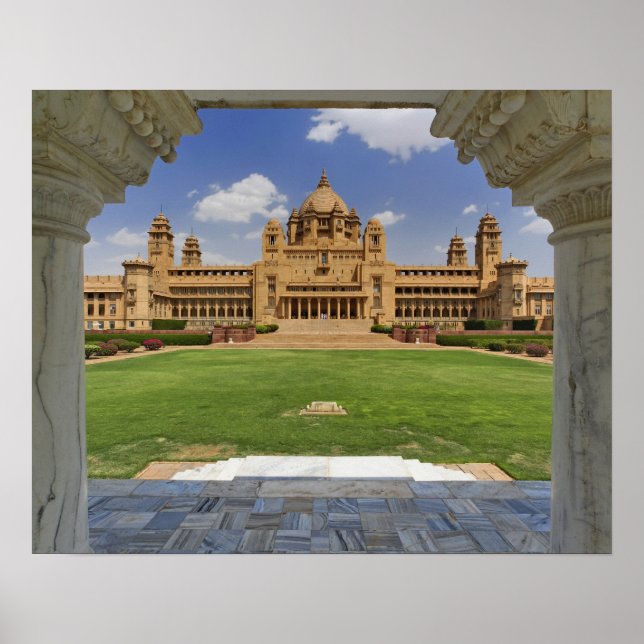 Poster Vue arrière de l'hôtel Umaid Bhawan Palace, Jodjpu (Devant)