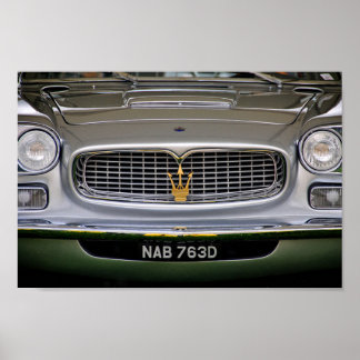 Poster Vue avant de la voiture de sport italienne Maserat