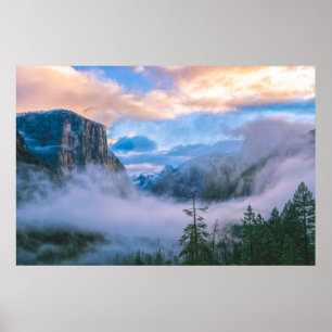 Poster Vue du tunnel de Yosemite dans le brouillard