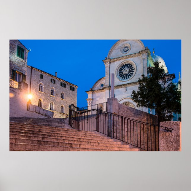 Poster Vue nocturne des escaliers et de l'église à Split, (Devant)