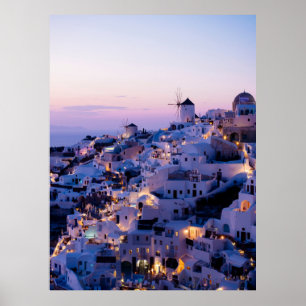 Poster Vue nocturne des maisons creusées traditionnelles 