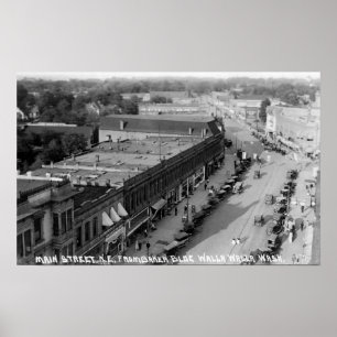 Poster Vue nord-est de Main St depuis Baker Bldg