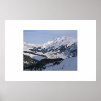 Poster Vue sur un petit village alpin