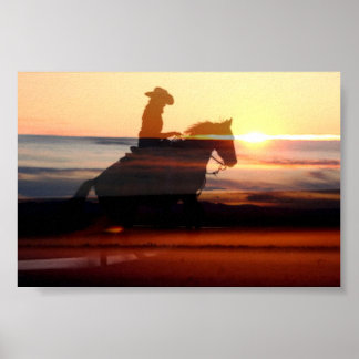 Poster Western Cowgirl se promène au coucher du soleil Po