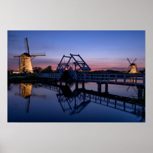 Poster Windmills et pont-levis à l'affiche du coucher du
