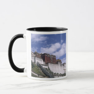 Potala-Palast auf dem Berg, dem Wohnsitz des Dalai Tasse