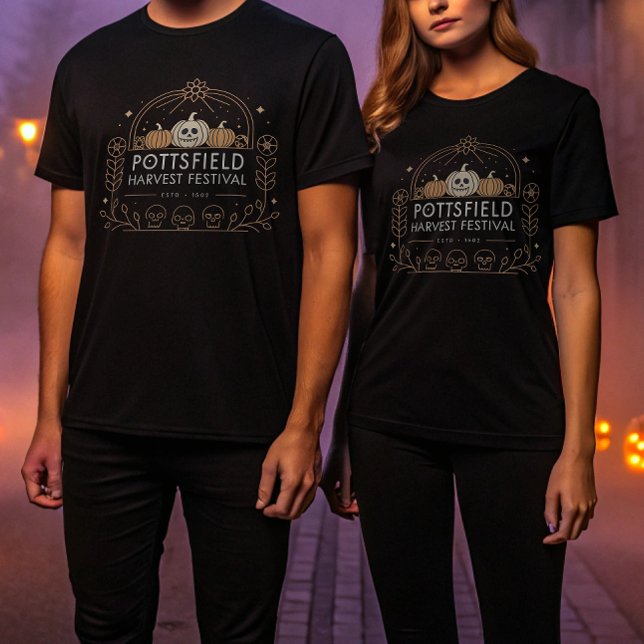 Pottsfield Harvest Festival bestickt T-Shirt (Von Creator hochgeladen)