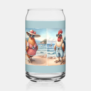 Poulets en maillots de bain en bord de mer