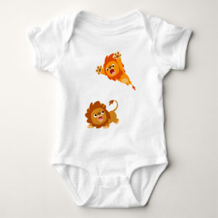 Pouncing und Punced! Cartoon Lions Baby Strampler