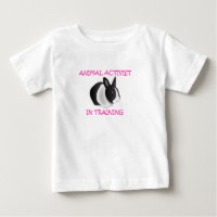 L'ACTIVISTE ANIMAL badine le T-shirt