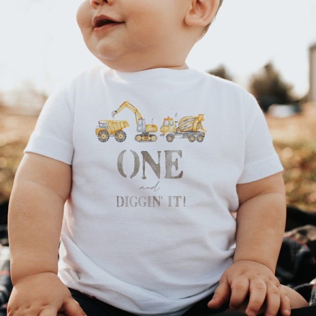 Pour Bébé Un T-shirt de construction et de creusement (Créateur téléchargé)