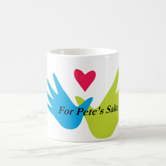 Pour la tasse du saké de Peter