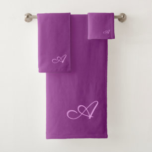 Pourpre de gradient avec le monogramme fait sur