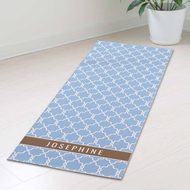 Powder Blue And Brown Trellis Pattern With Name Yogamatte (Von Creator hochgeladen)