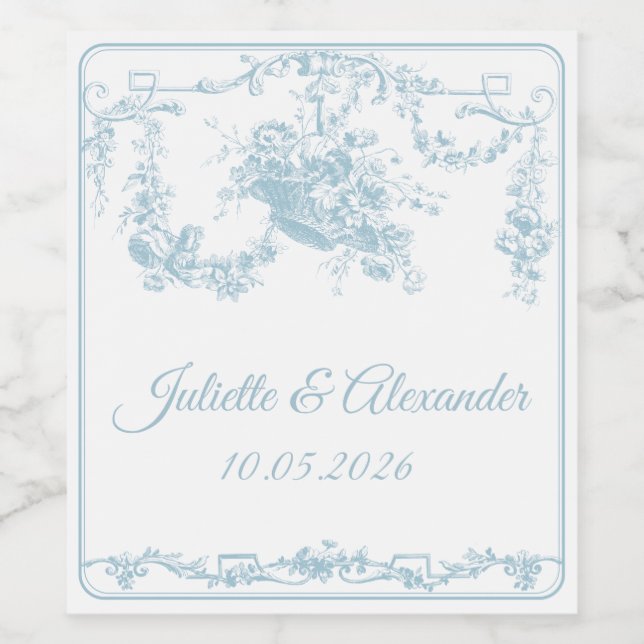 Powder Blue Toile de Jouy Wedding Bottle Label  Weinetikett (Einzelnes Label)