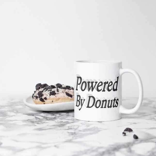 Powered by Donuts Zitat schwarzen Halbtext Kaffeetasse (Von Creator hochgeladen)