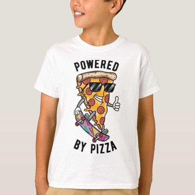 Powered by Pizza, Funny 80er Retro Style Pizza Lie T-Shirt (Vorderseite)