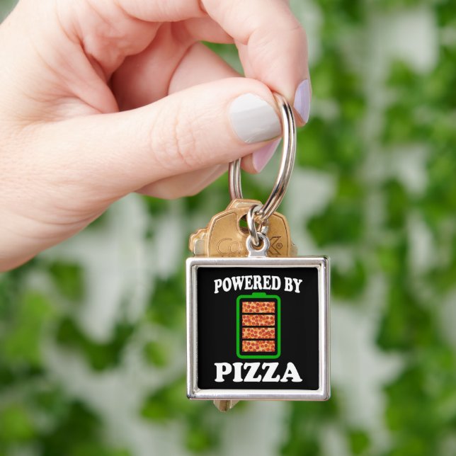 Powered by Pizza - Funny Pizza Schlüsselanhänger (Hand)
