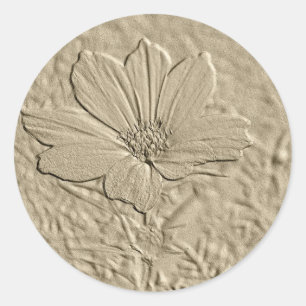 Prägeartige Blick-Goldkosmos-Blume Runder Aufkleber