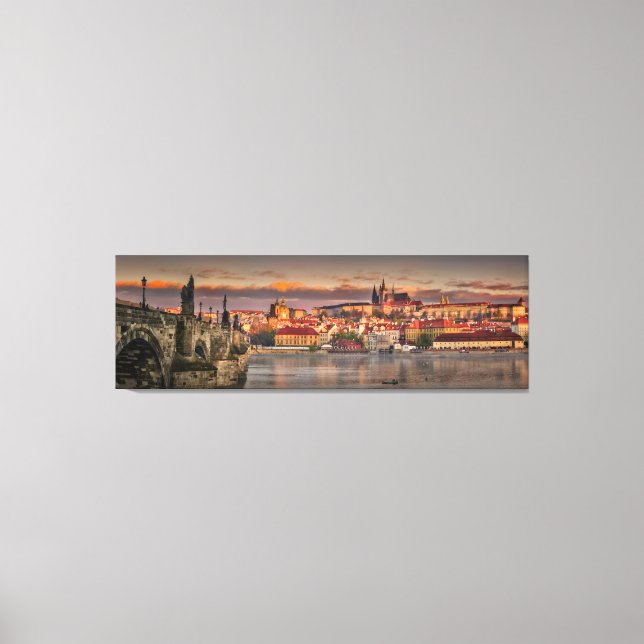 Prager Burg Karlsbrücke am Morgen Leinwanddruck (Vorderseite)