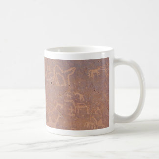 Prähistorische Gemälde in der Wüste Kaffeetasse