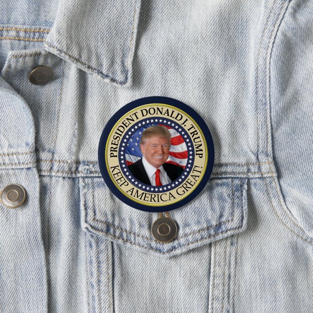 Präsident Donald Trump Behielt Amerika groß Button (Beispiel)