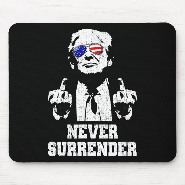 Präsident Donald Trump Middle Finger Mousepad (Vorne)