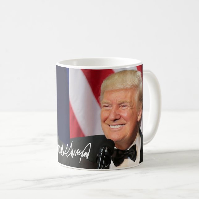 Präsident Donald Trump mit seiner Unterschrift Kaffeetasse (VorderseiteRechts)
