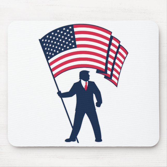 Präsident Trump trägt die Flagge der USA Mousepad (Vorne)