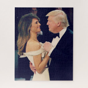 Präsident Trump und Melania tanzen