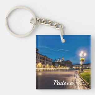 Prato della Valle am Abend in Padova, Italien Schlüsselanhänger