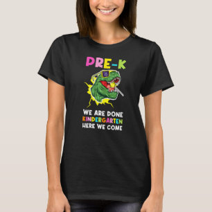 Pre K Wir sind Kindergarten hier kommen wir vorki T-Shirt