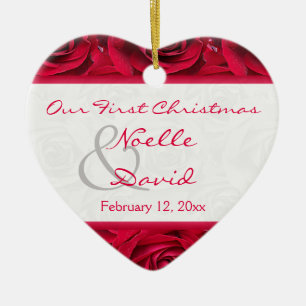 Premier ornement de souvenir de Noël de roses