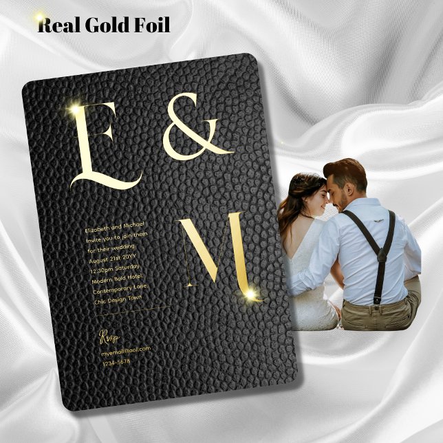 Premium Black Gold Monogram Foto Leaaalook Folieneinladung (Von Creator hochgeladen)