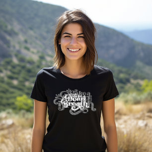Prenez un T-shirt profond