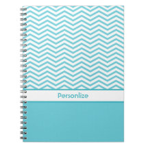 Preppy Aqua Blue und White Chevrons mit Namen