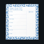 Preppy Blue and White Animal Print Meetingplaner Notizblock<br><div class="desc">Ein eleganter Essensplaner / wöchentlicher Aktivitätenplaner Design,  dass Sie mit Ihrem eigenen Text,  wenn gewünscht,  anpassen können. Das Design verfügt über einen blau-weißen Leopard-Rahmen für Druckmuster und Vorlagenfelder,  mit denen Sie den Text anpassen können.</div>