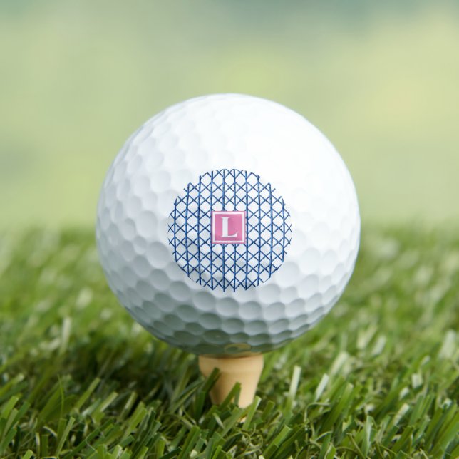 Preppy Blue Trellis Bamboo Kleines Muster Monogram Golfball (Insitu T-Shirt)