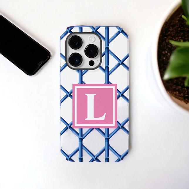 Preppy Blue Trellis Bamboo Muster Monogram Case-Mate iPhone 14 Pro Hülle (Von Creator hochgeladen)