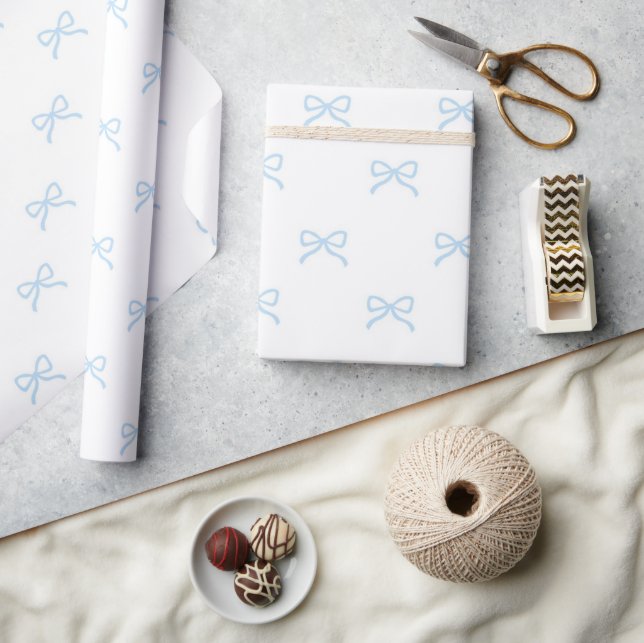 Preppy Chic  Hellblaue Schleifenmuster Frühling So Geschenkpapier (Kunsthandwerk)