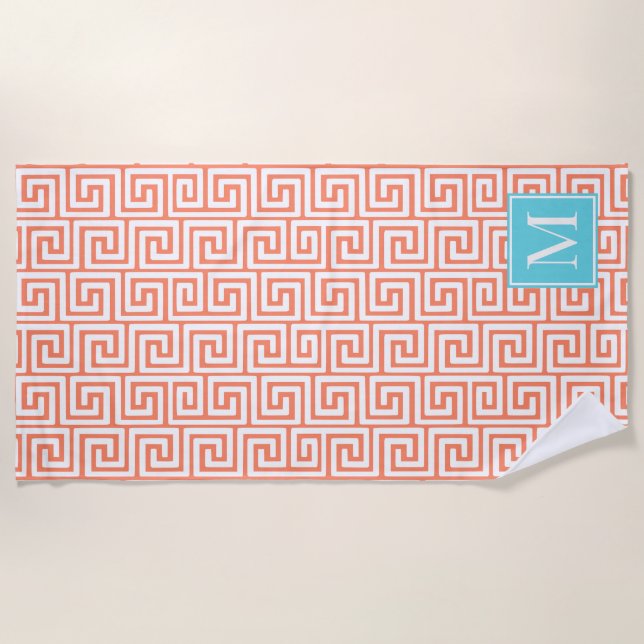 Preppy Greek Key Monogram – Coral & Turquoise Strandtuch (Vorderseite)