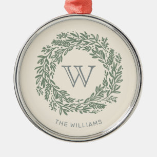 Preppy Monogram Sage Green Kranz Ornament Aus Metall
